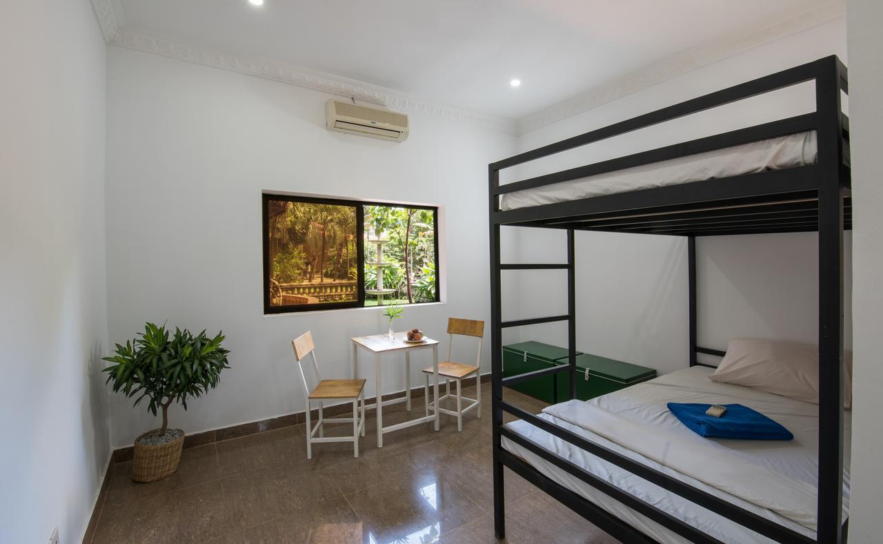 Barefoot Backpacker Resort เสียมราฐ ภายนอก รูปภาพ