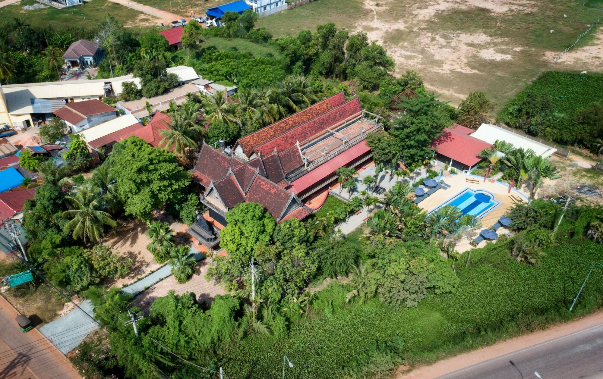 Barefoot Backpacker Resort เสียมราฐ ภายนอก รูปภาพ